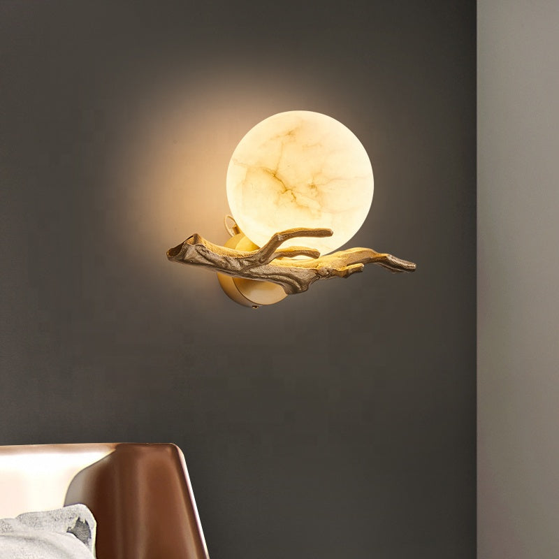 Moderne wandlamp gemaakt van marmer